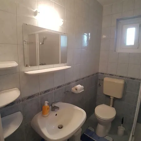 Holiday House Ervin No. 66. * Vonyarcvashegy